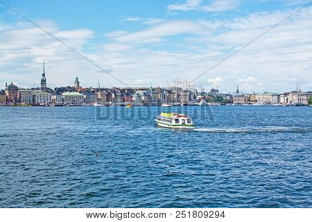 Boats For Sightseeing And Ferry For Long Distance Travel At Stadsgardskajen