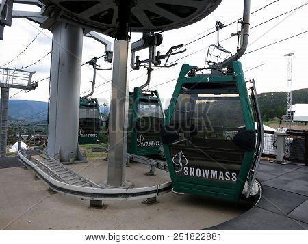 Snowmass Colorado - July 5, 2015: Snowmass Sky Cab Gondola Loading Area During The Summer.