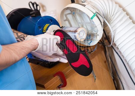 The Process Of Manufacturing Orthopedic Individual Insoles For People With Leg Diseases, Flat Feet. 