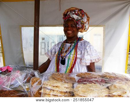 El Salvador, Brazil. November-11 Th 2016. Brazilian Woman Of African Descent Wearing Traditional Clo