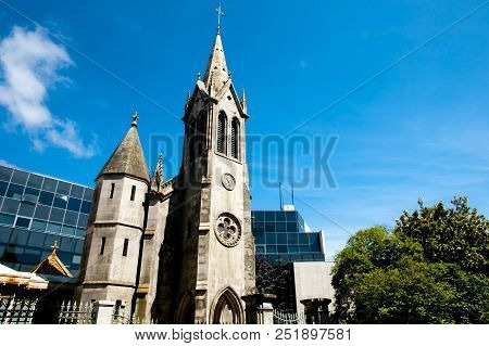 Old Pestanas Chapel - Porto - Portugal