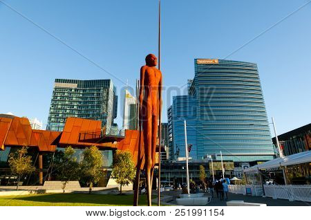 Perth, Australia - July 11, 2018: Yagan Square & The 9-meter Statue Of Wirin Created By Tjyllyungoo 