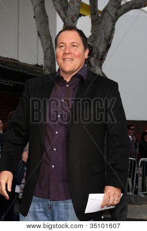 LOS ANGELES - 8 Haziran: Jon Favreau gelen 