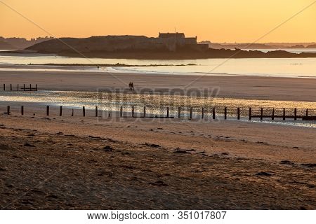 Saint-malo, France - September 16, 2018:the Evening Light On Beach And Olt Town Of Saint Malo , Fran