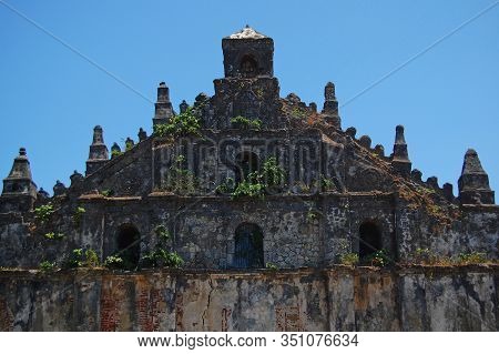 Ilocos Norte, Ph - Apr. 10: San Agustin Church Of Paoay Facade On April 10, 2009 In Marcos Avenue, P