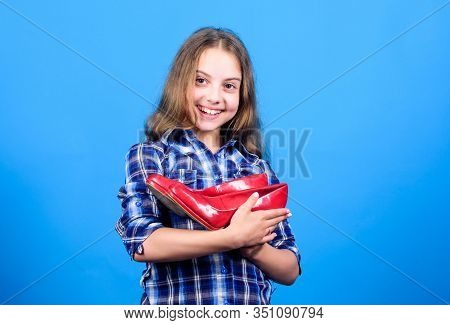 Lovely Shoes. Shoe Shop And Repair. Shoe Maker Service. Happy Childhood. Small Girl With Stylish Sho