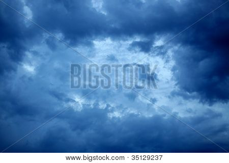 Nuvole blu.