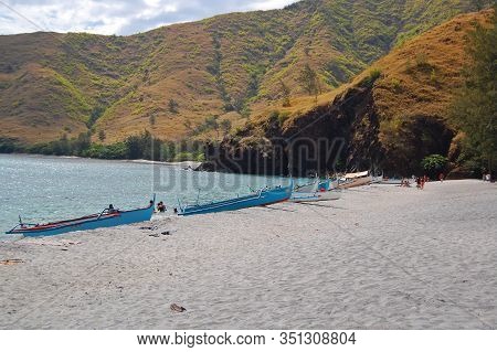 Zambales, Ph - May 1: Anawangin Wooden Boats On May 1, 2009 In San Antonio, Zambales. Anawangin Cove