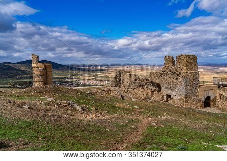 Alcazaba De Reina, Moorish Fortress Over Village Of Reina, Badajoz, Spain