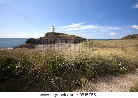 Gamle fyrtårn Llanddwyn øen Anglesey