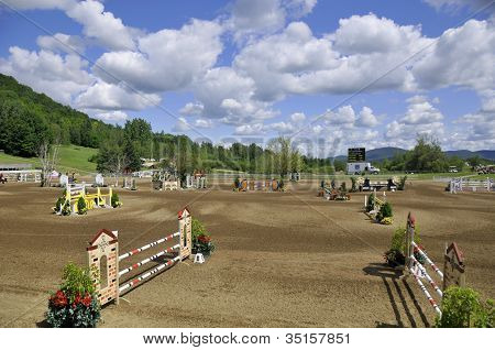 BROMONT INTERNACIONAL