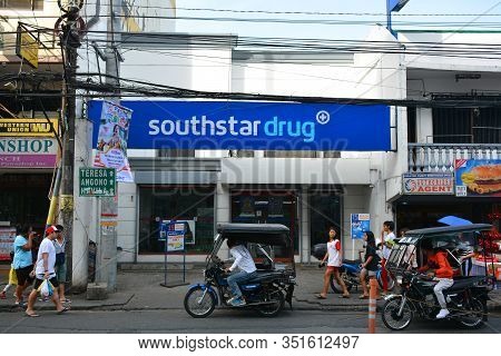Rizal, Ph - Nov. 30: South Star Drug Store Facade On November 30, 2019 In Antipolo, Rizal, Philippin