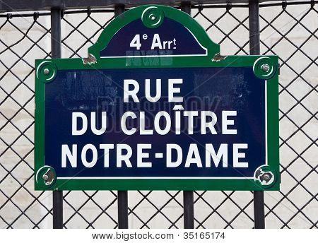 Straßenschild In Paris