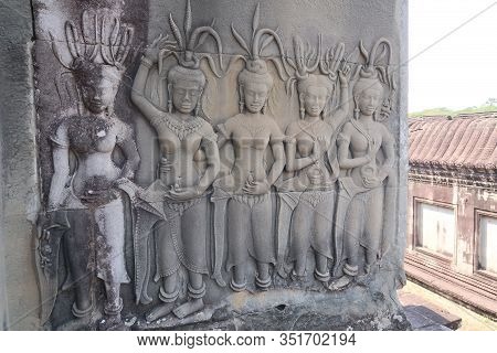 Detailed Picture Of Four Well Preserved Shiva, Hindu, Religon Murals, Bas Relief And One Damaged, An