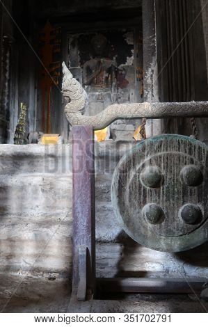 Gong In Temple, Monastery A Place Of Worship For Buddhists, Hindu, Buddhism. Vihara, Chaitya Stupa, 