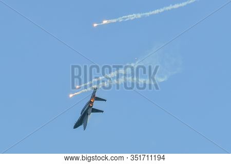 Mcdonnell Douglas F-15E Strike Eagle