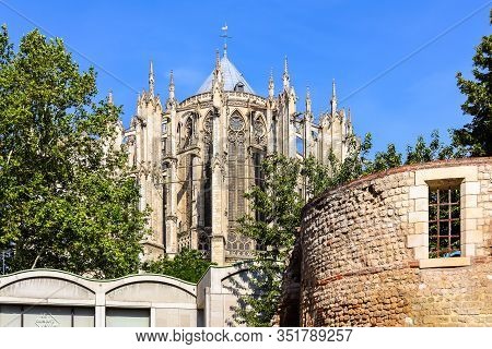 Beauvais Cathedral And Old Roman Wall. Cathedral Of Saint Peter Of Beauvais, Roman Catholic Church I