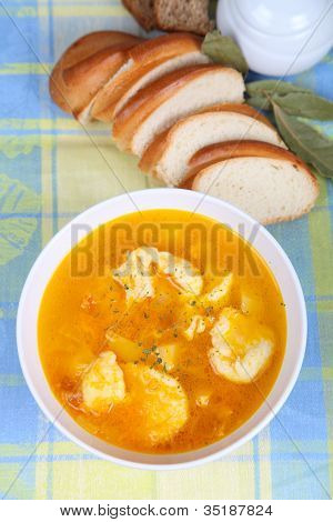 Suppe mit KnÃ¶del