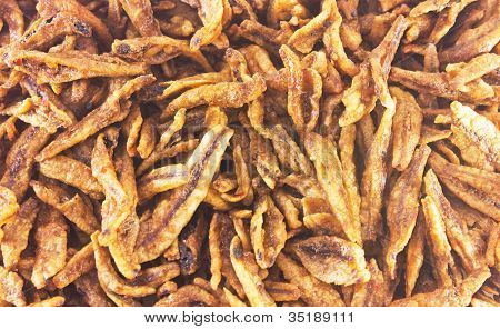Closeup di acciughe fritte, cibo asiatico