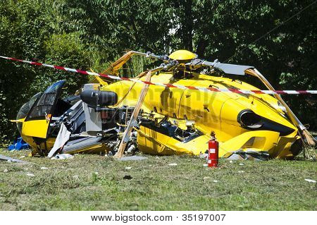 Helikopterstyrt