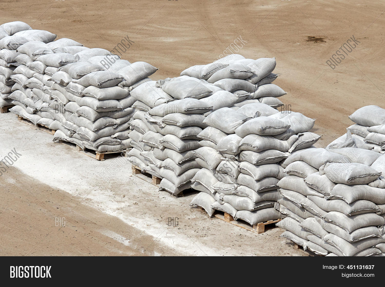 How Many Bags Of Flour On A Pallet at Rebecca Hunter blog