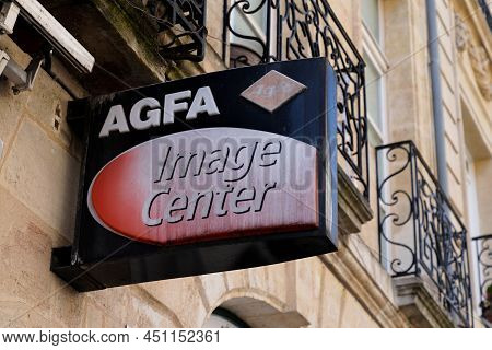 Bordeaux , Aquitaine  France - 03 14 2022 : Agfa Text Brand And Old Ancient Logo Sign Image Center P