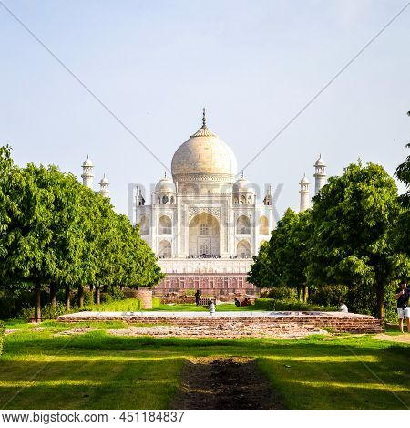 Taj Mahal One Of The Wonder Of The World View From Mehtab Bagh Garden Side, Taj Mahal, Agra, Uttar P