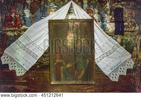 Salaj, Transylvania, Romania-may 16, 2018: Vintage Interior Of A Old Orthodox Wooden Church