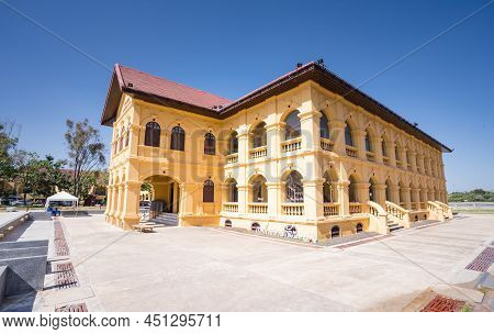 Udon Thani, Thailand-december 23, 2020 : Beautiful Udon Thani Museum With Blue Sky, Udon Thani Provi