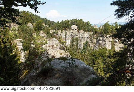 Hruboskalske Skalni Mesto Rock Panorama, Sandstone Rock City, Cesky Raj, Czech Or Bohemian Paradise,