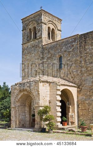 Heiligdom van St. Maria d' Anglona. Tursi. Basilicata. Italië.