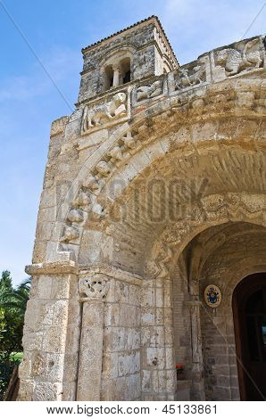 Heiligdom van St. Maria d' Anglona. Tursi. Basilicata. Italië.