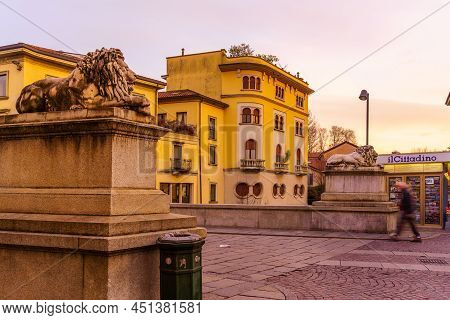 Monza, Italy - February 24, 2022: Sunset View Of The Ponte Dei Leoni (lion Bridge), With Locals And 