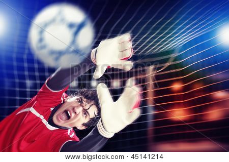 Torwart fängt den ball