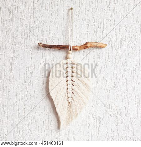Macrame Leaf Wall Hanging In Natural Color On The Wooden Stick. Cotton Rope Decor Macrame To Make Yo