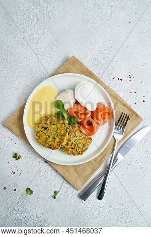 Hashbrown, Hash Brown Potatoes Fried Pancakes, Traditional American Cuisine. Crispy Hashed Browned P