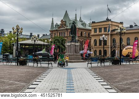 Sundsvall, Vastnorrland County - 08 02 2019: Tourists And Locals Walking Over The Main City Square W