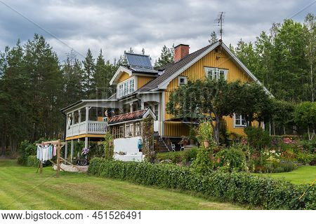 Rensmur, Sala Vastmanland County-  Sweden - 08 06 2019 Wooden Countryhouse In Traditional Swedish St