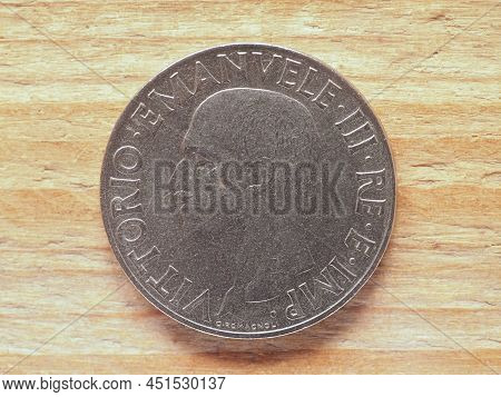 One Lira Coin Obverse Showing King Victor Emmanuel Iii, Currency Of Italian Kingdom