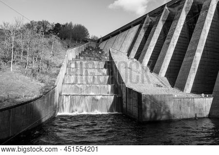 Wimbleball Dam