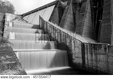 Wimbleball Dam