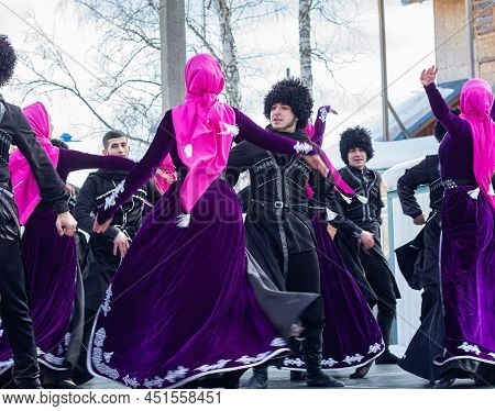 Colorful, Beautiful And Passionate Caucasian Dances. International Holiday Navruz, March 21 2022 Rus