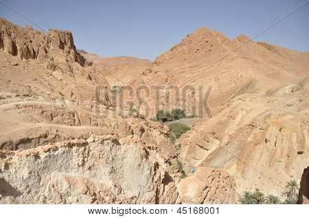 Oasi Chebika. Tunisia. Punto turistico. Turismo. Deserto del Sahara settentrionale.
