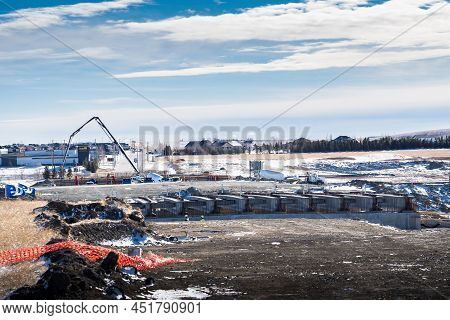 Airdrie Alberta Canada, March 24 2022: The New Qe2 Highway Overpass Under Construction With Cement T