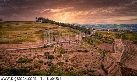 Amazing Landscape Of Portugal At Douro Valley - Videoclip