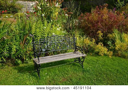 Bænk i walled garden, Applecross, Skotland