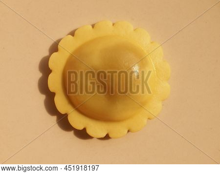 Ravioli Agnolotti Pasta Food