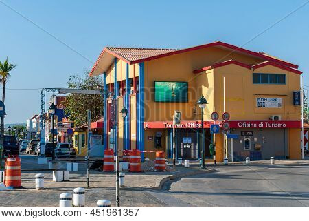 Kralendijk Bonaire - October 6, 2013: Downtown Street View Of Tropical City