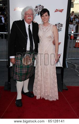 LOS ANGELES - MAY 15:  Ron MacFarlane, Rachel McFarlane at the 