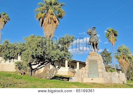 Equestrian Rider Monument And Alte Feste In Windhoek